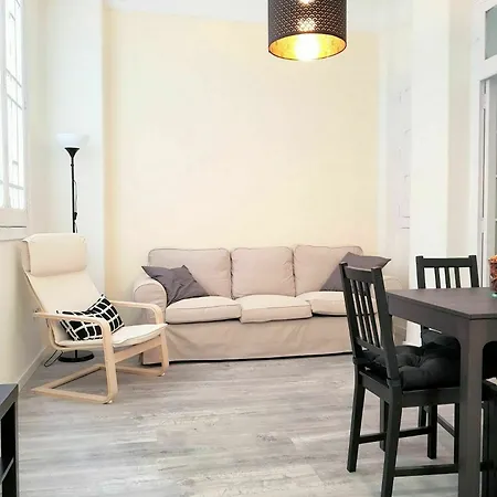 Apartament Pintor Salvador Abril Walencja